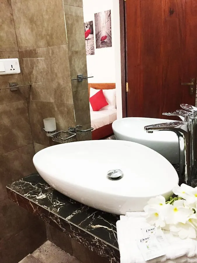 Grand Villa Negombo
